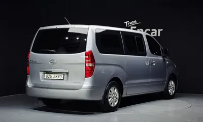 Hyundai Starex 2018, 153631 км, за 5579.62 USD