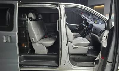 Hyundai Starex 2018, 153631 км, за 5534.93 USD - фото 19