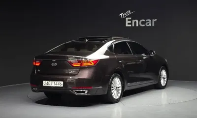 Kia K7 2016, 162149 км, за 4825.49 USD