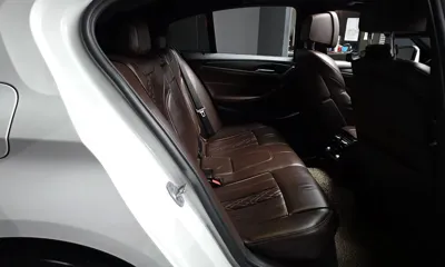 BMW 5-Series 2017, 88803 км, за 18136.9 USD - фото 12