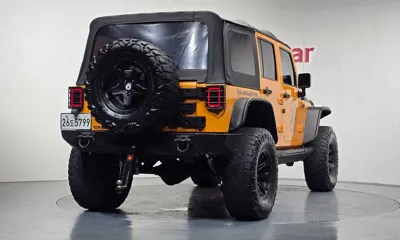 Jeep Wrangler 2013, 153450 км, за 16156.36 USD