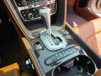 Bentley Continental 2014, 80854 км, за 32755.68 USD - фото 11