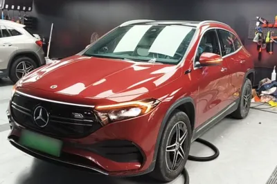 Mercedes-Benz EQA · 2022 год
