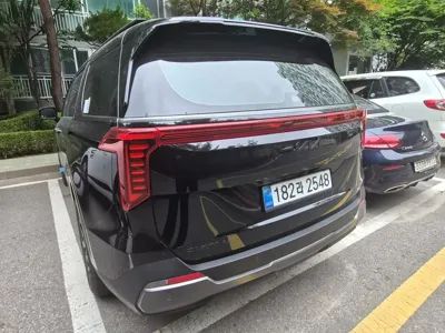 Kia Canival 2026, 1884 км, за 37730.97 USD