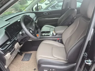 Kia Canival 2026, 1884 км, за 37730.97 USD - фото 7
