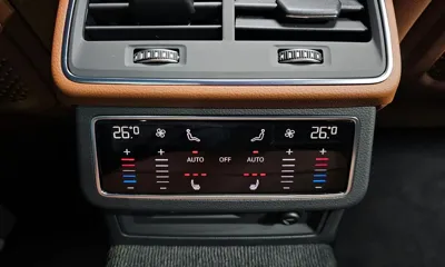 Audi A6 2022, 21144 км, за 29210.98 USD - фото 32