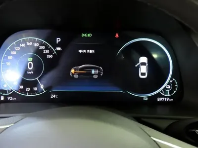 Hyundai Sonata 2020, 89714 км, за 12833.88 USD - фото 8