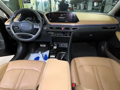 Hyundai Sonata 2020, 89714 км, за 12833.88 USD - фото 10