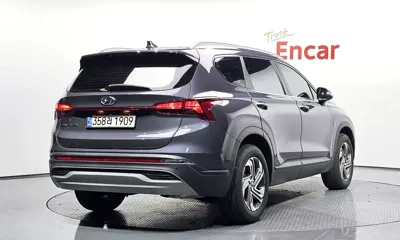 Hyundai Santafe 2022, 30009 км, за 18063.58 USD