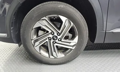 Hyundai Santafe 2022, 30009 км, за 18063.58 USD
