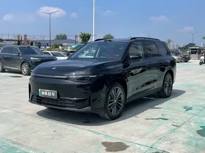 Leapmotor Leapmotor C16 · 2025 год
