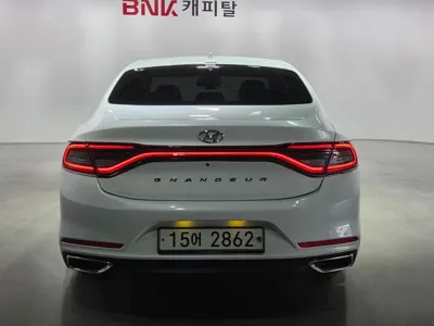 Hyundai Grandeur 2019, 79270 км, за 10726.12 USD - фото 5