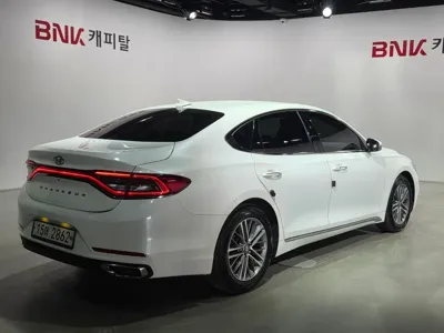 Hyundai Grandeur 2019, 79270 км, за 10726.12 USD - фото 7