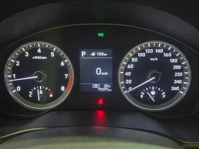 Hyundai Grandeur 2019, 79270 км, за 10726.12 USD - фото 13