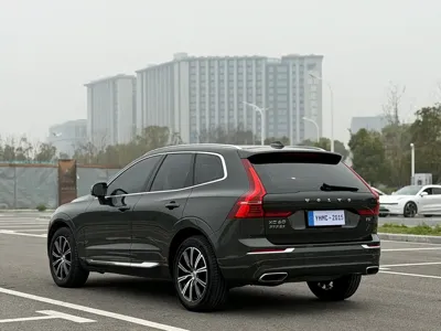 Volvo XC60 2021, 147000 км, за 18093.66 USD