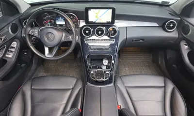 Mercedes-Benz C-Class 2016, 73660 км, за 12372.2 USD - фото 7