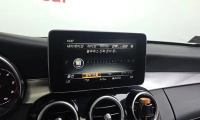 Mercedes-Benz C-Class 2016, 73660 км, за 12372.2 USD - фото 16