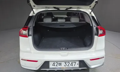 Kia Niro 2017, 154501 км, за 6760.71 USD - фото 30
