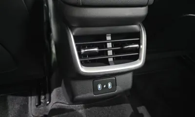 Hyundai Grandeur 2024, 27010 км, за 19364.58 USD - фото 29