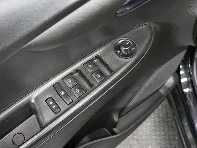 ChevroletGMDaewoo Spark 2017, 96340 км, за 3060.49 USD - фото 14