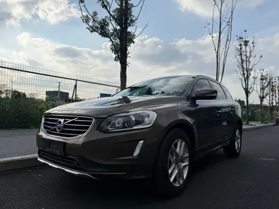 Volvo XC60 · 2016 год