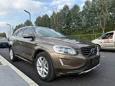Volvo XC60 2016, 90000 км, за 7791.12 USD