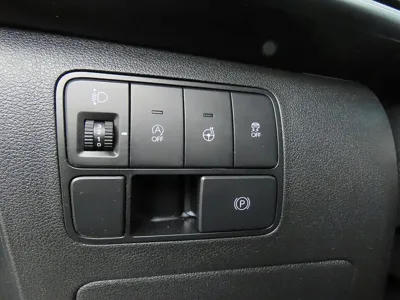 Hyundai Staria 2023, 64775 км, за 16055.5 USD - фото 10
