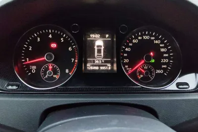 Volkswagen Magotan 2013, 128400 км, за 5680 USD - фото 12