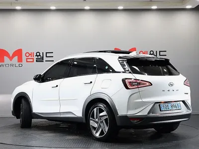 Hyundai Nexo 2022, 49758 км, за 13719.31 USD