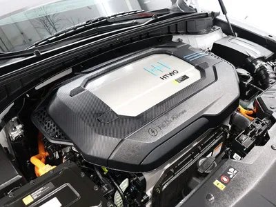 Hyundai Nexo 2022, 49758 км, за 13615.64 USD - фото 6