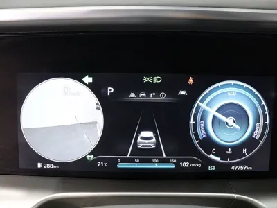 Hyundai Nexo 2022, 49758 км, за 13615.64 USD - фото 8