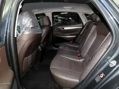 Hyundai Grandeur 2018, 215083 км, за 6375.23 USD - фото 7