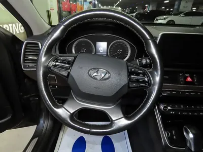 Hyundai Grandeur 2018, 215083 км, за 6375.23 USD - фото 8