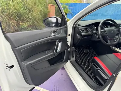 Peugeot 408 2016, 150000 км, за 3207.71 USD - фото 9