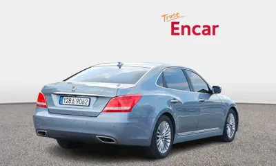 Hyundai Equus 2015, 179523 км, за 5583.29 USD
