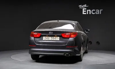 Kia K5 2014, 157689 км, за 3472.5 USD