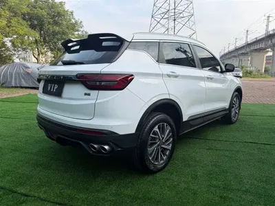 Geely Binyue 2022, 40000 км, за 10564.83 USD - фото 6