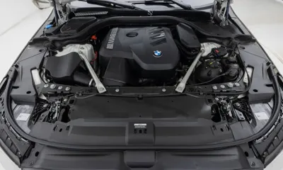 BMW 5-Series 2024, 24100 км, за 42995.93 USD - фото 8