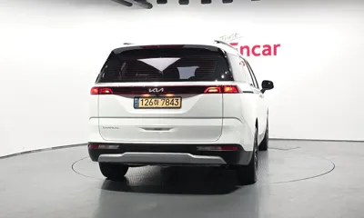 Kia Canival 2023, 66834 км, за 14651.29 USD