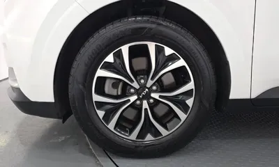 Kia Canival 2023, 66834 км, за 14651.29 USD