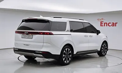 Kia Canival 2023, 92929 км, за 16381.71 USD - фото 2