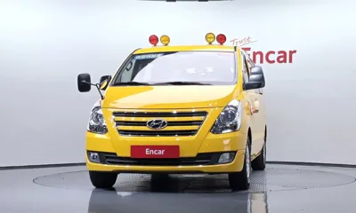Hyundai Starex 2017, 139253 км, за 5842.2 USD