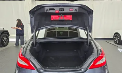Mercedes-Benz CLS-Class 2014, 99345 км, за 10838.15 USD - фото 20