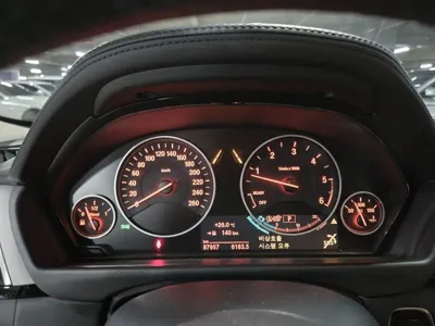 BMW 4-Series 2018, 87956 км, за 11636.22 USD - фото 8