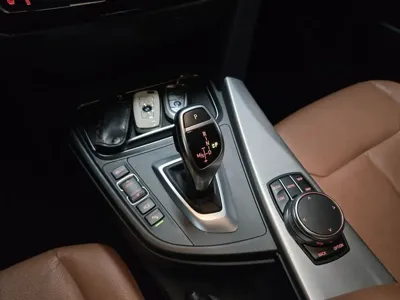 BMW 4-Series 2018, 87956 км, за 11636.22 USD - фото 9