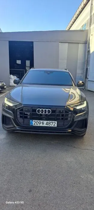 Audi Q8 2023, 27500 км, за 57641.53 USD