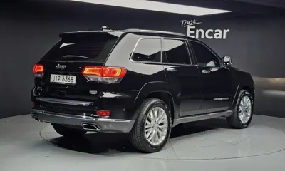 Jeep Cherokee 2017, 177477 км, за 8403.91 USD