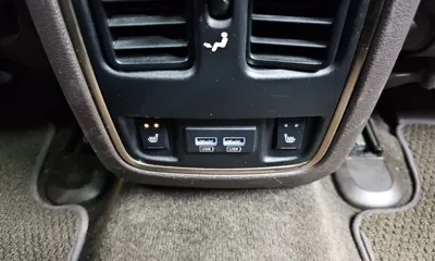 Jeep Cherokee 2017, 177477 км, за 8391.89 USD - фото 19