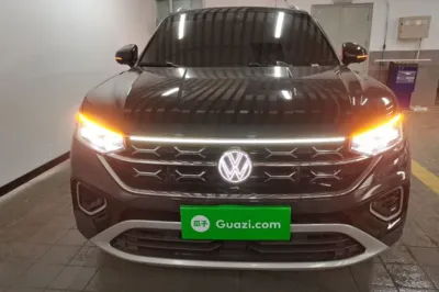 Volkswagen Tayron 2024, 24200 км, за 20128 USD