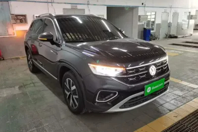 Volkswagen Tayron 2024, 24200 км, за 20128 USD
